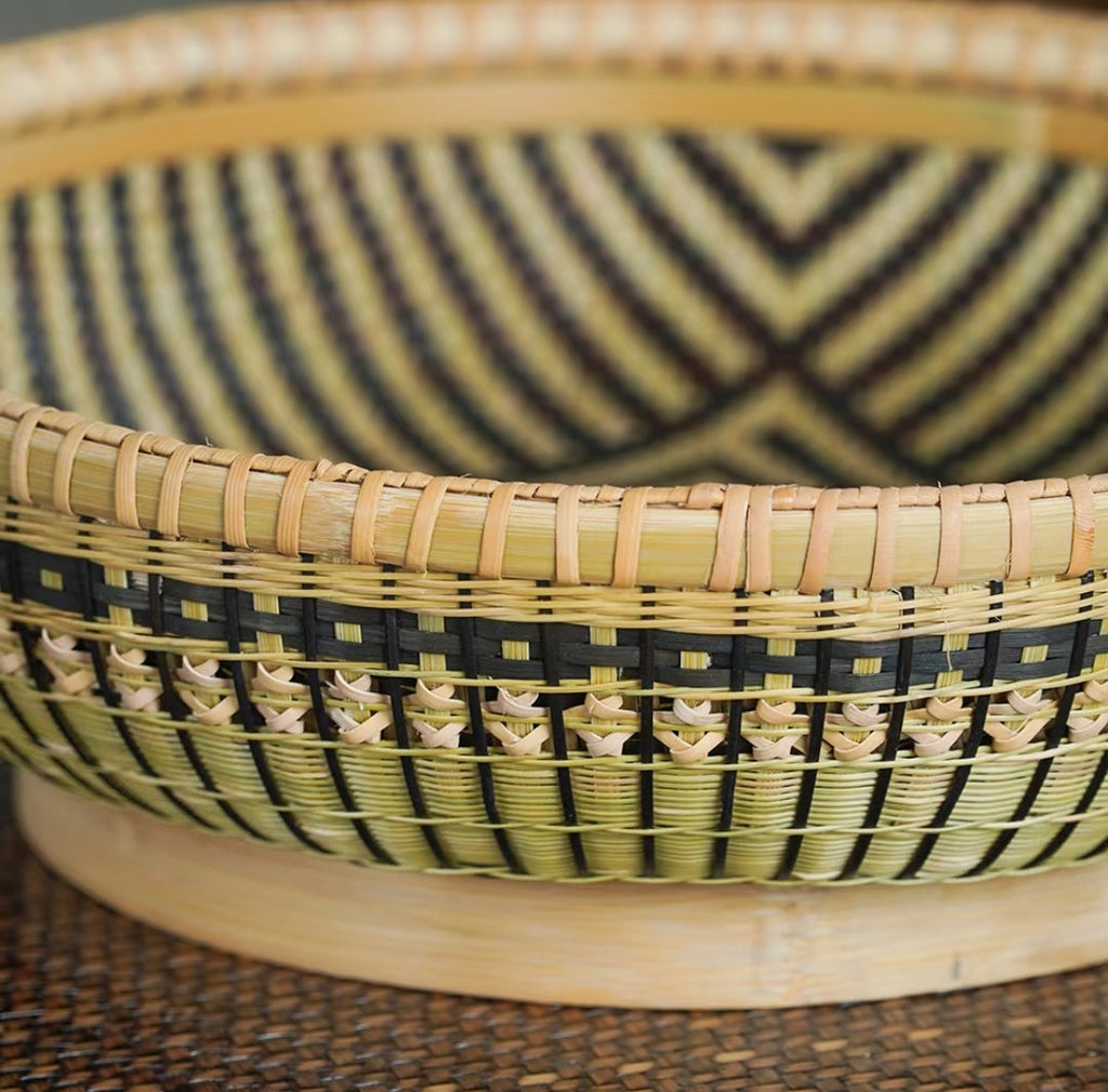 Hand-Woven Bamboo Sieve "Fu Lu Man Tang" Storage Basket