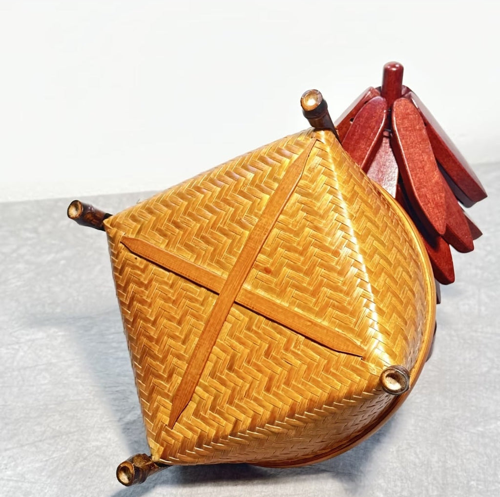 Handwoven Bamboo Fruit Basket with Footed Stand | Herringbone Weave