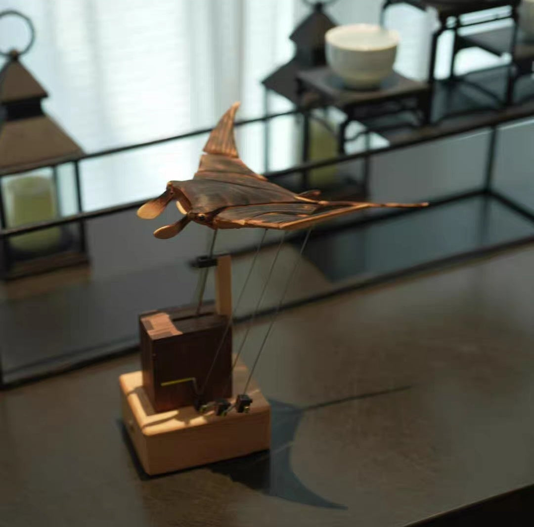 Flying Devil — Handcrafted Kinetic Manta Ray Wood Sculpture | Desktop Decor & Creative Gift