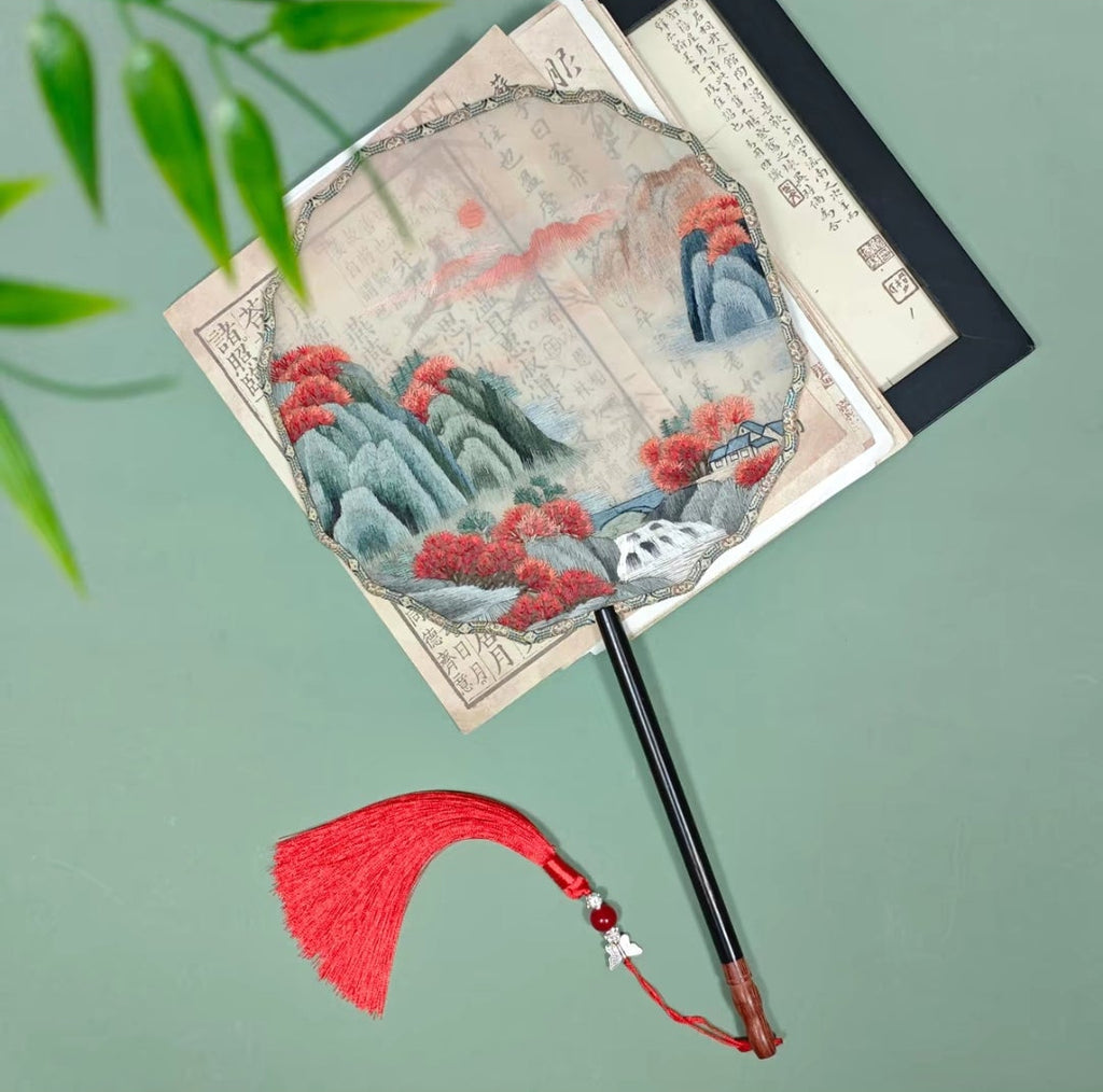 Suzhou Embroidery Silk Round Fan | Double-Sided Hanfu Accessory & Chinese Cultural Gift | 苏绣古风团扇真丝双面绣