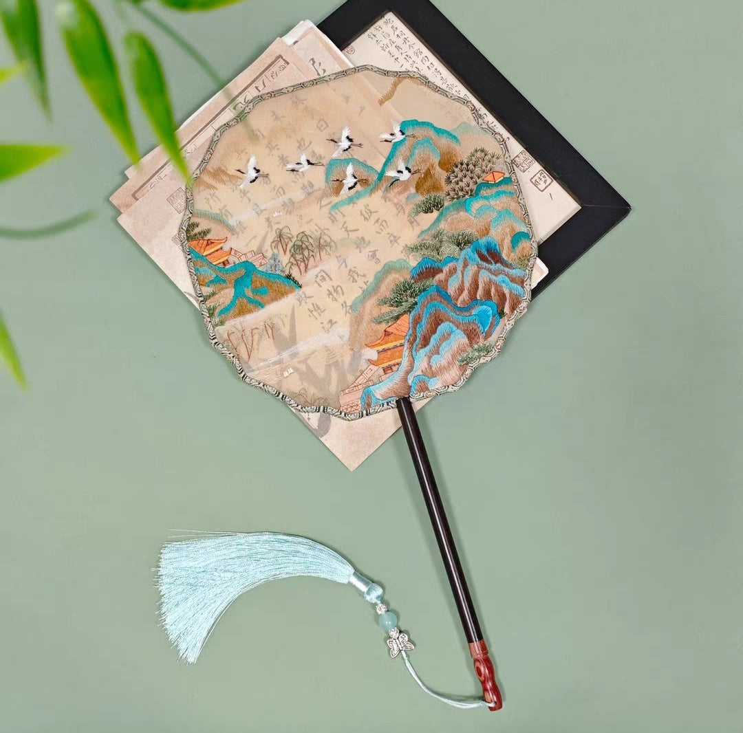 Suzhou Embroidery Silk Round Fan | Double-Sided Hanfu Accessory & Chinese Cultural Gift | 苏绣古风团扇真丝双面绣