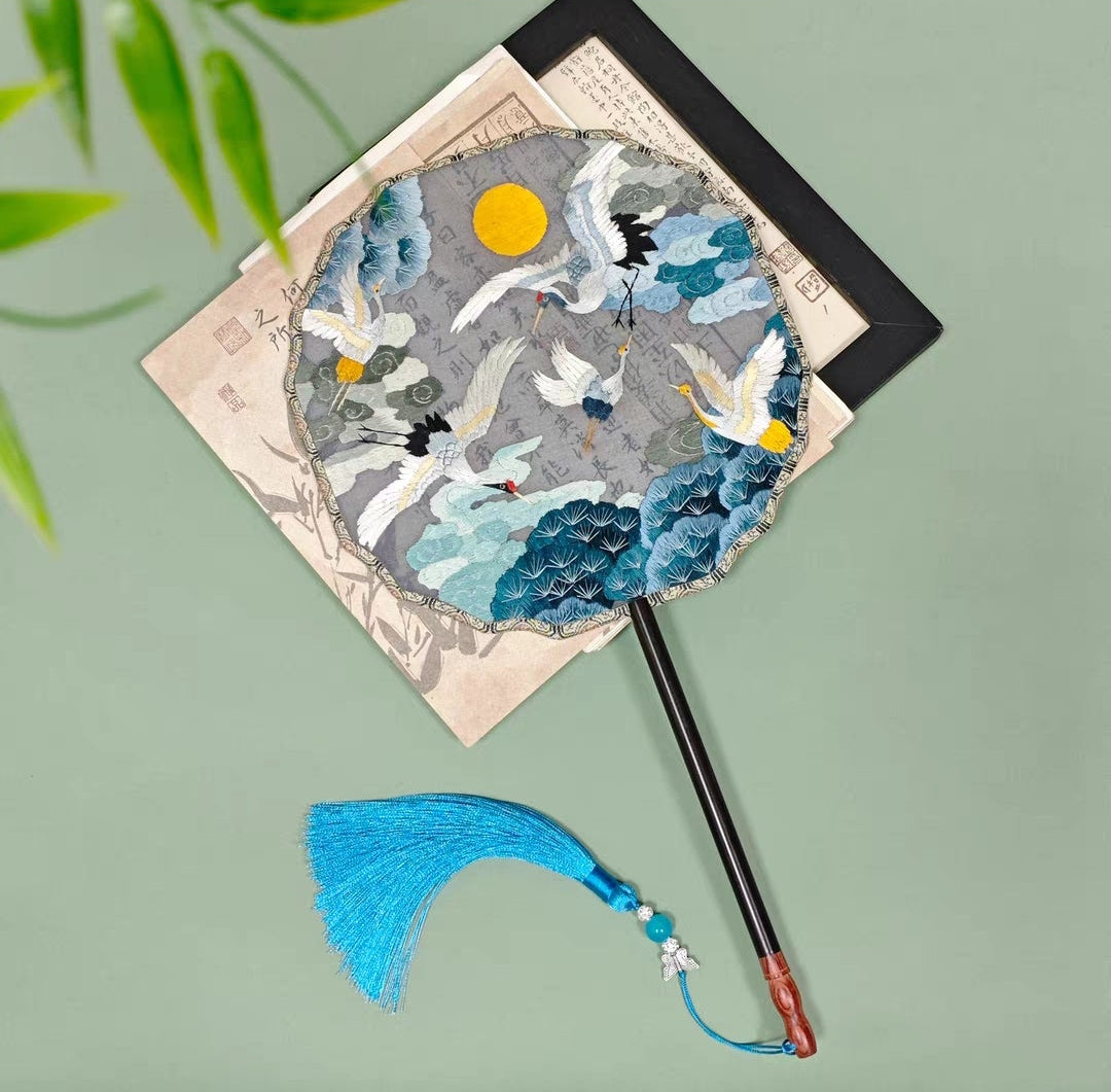 Suzhou Embroidery Silk Round Fan | Double-Sided Hanfu Accessory & Chinese Cultural Gift | 苏绣古风团扇真丝双面绣