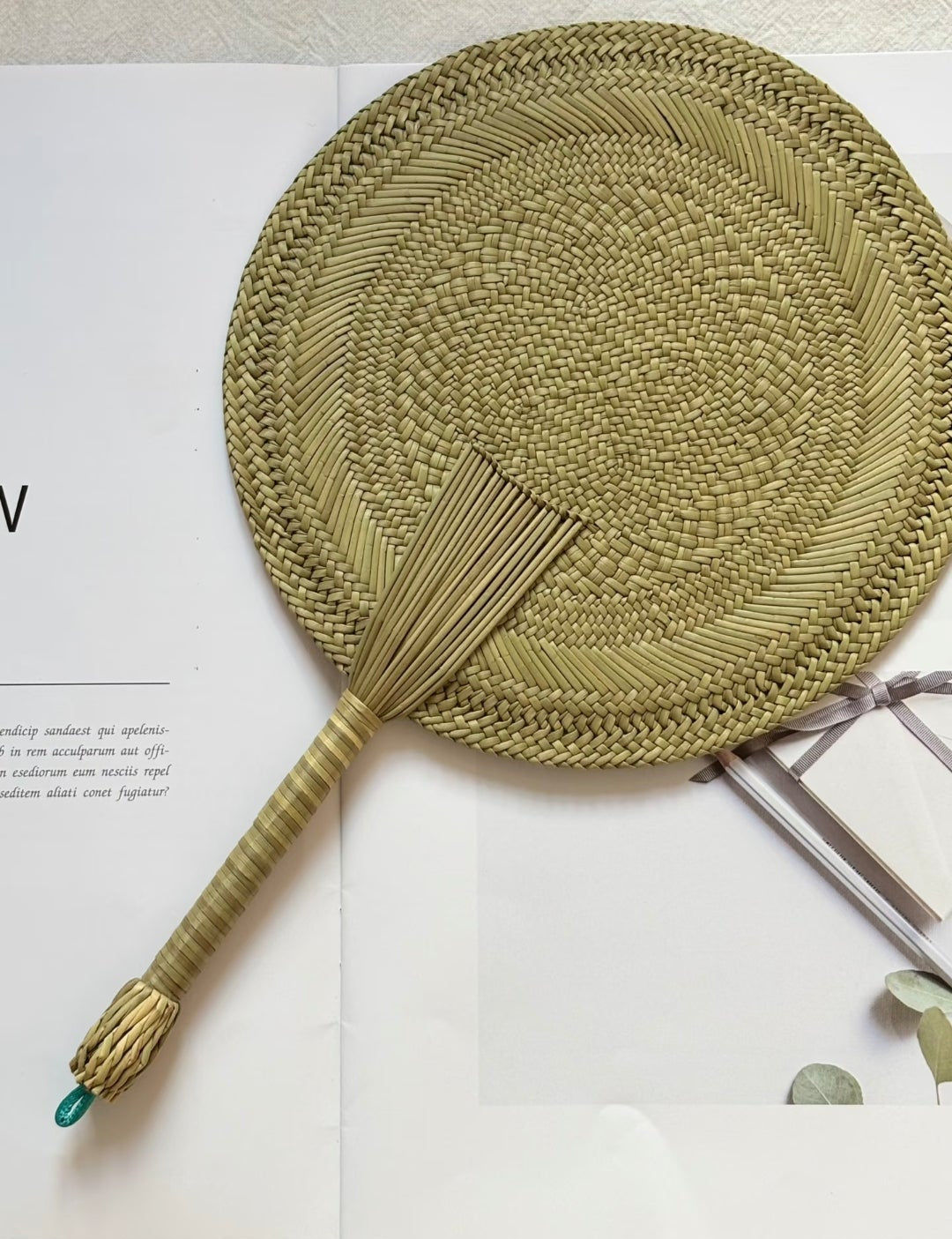 Linggeng Cattail Fan | Handwoven Intangible Heritage Grass Fan | Hanfu Ancient Style Hand Fan