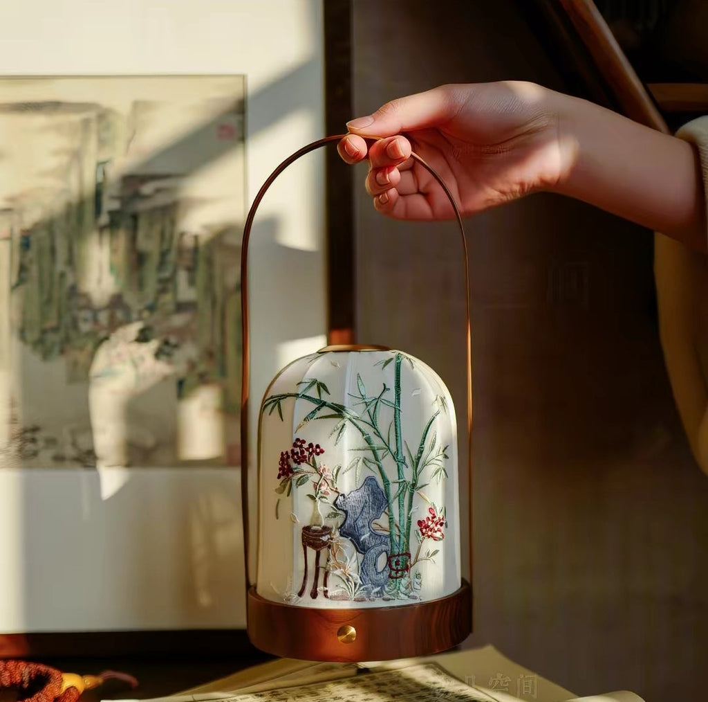 Song Dynasty Aesthetic Suzhou Embroidery Portable Lantern | Black Walnut Wood Base